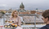 «Я – богиня»: женская психология на фоне видов Санкт-Петербурга