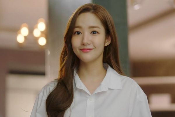 Park Min-young 1